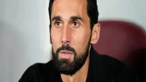 吴艳妮打破女子60米栏全国纪录 新华社微博公布